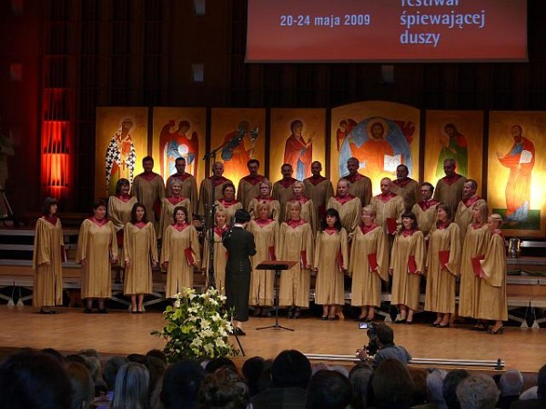 XXVIII Międzynarodowy Festiwal Muzyki Cerkiewnej w Białymstoku, maj 2009, dyr. Ligia Hnidec